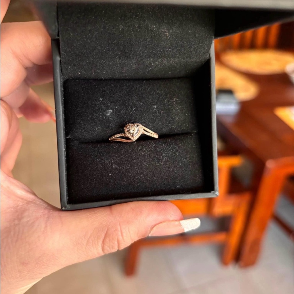 Rose gold Heart-Shaped Ring